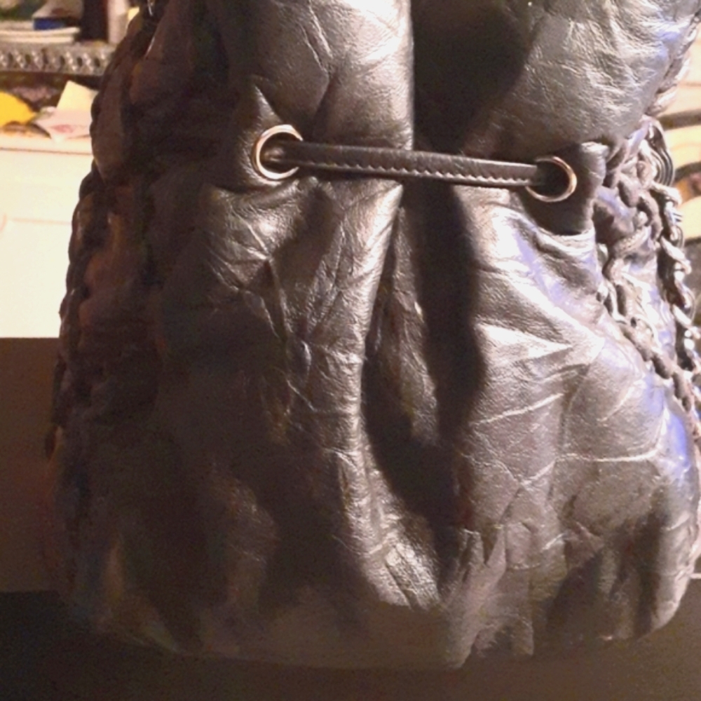 👜ONE DAY SALE AUTHENTIC Chanel authentic stitch tote - Picture 3 of 16